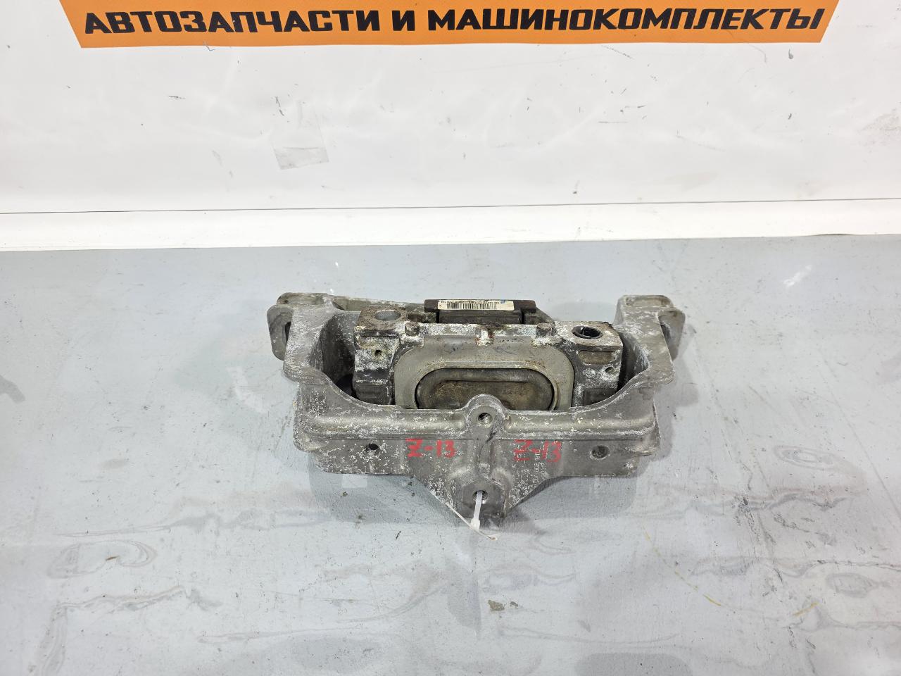 Подушка двигателя правая QX30 2018 H15 2.0 20PET