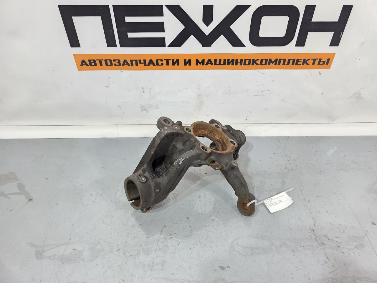 Кулак передний правый VOLKSWAGEN TIGUAN 2015 5N2 1.4 CTHD 1K0407256AA контрактная