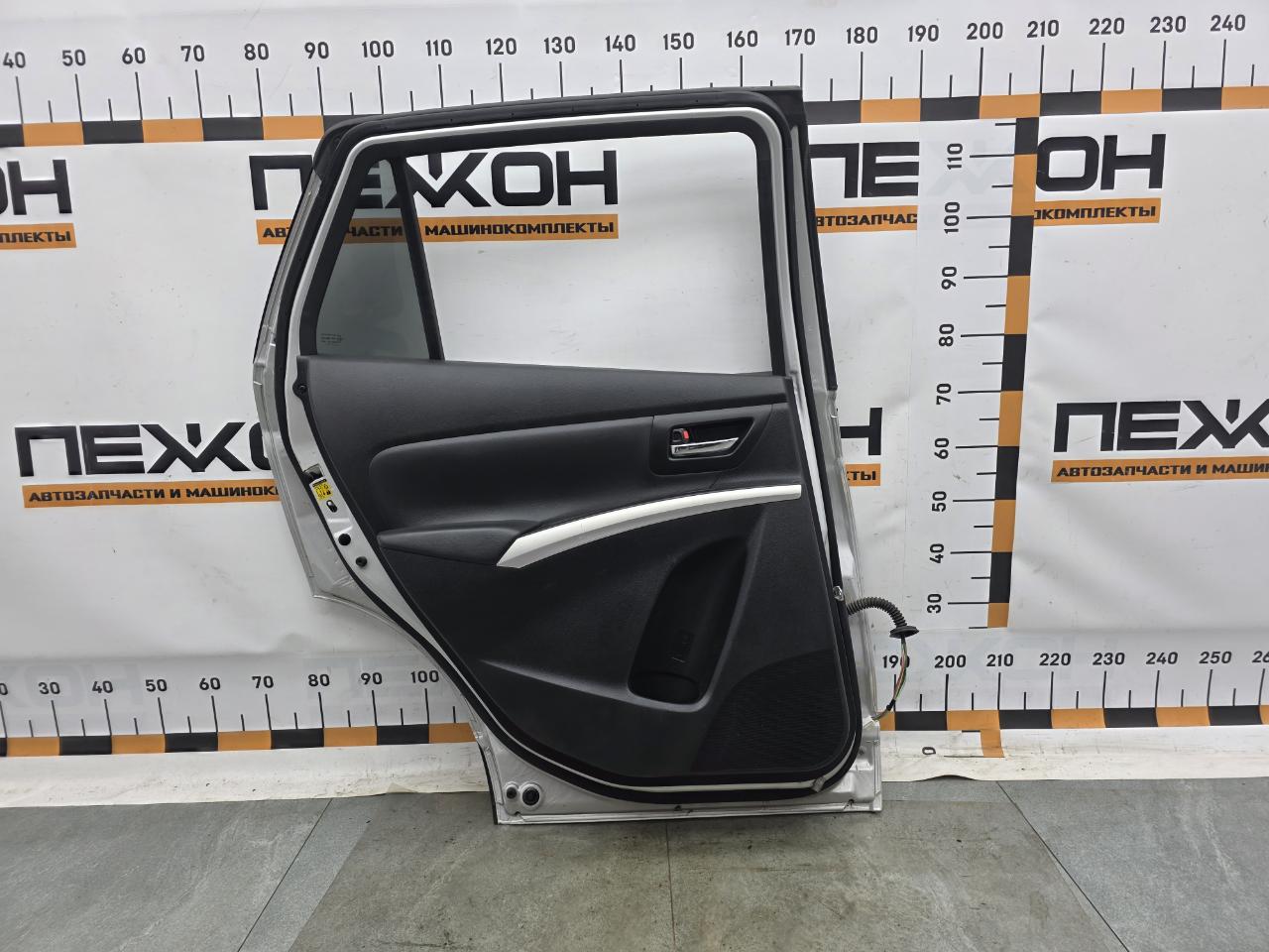 Дверь задняя левая SX4 2013 JYB22 1.6 M16A