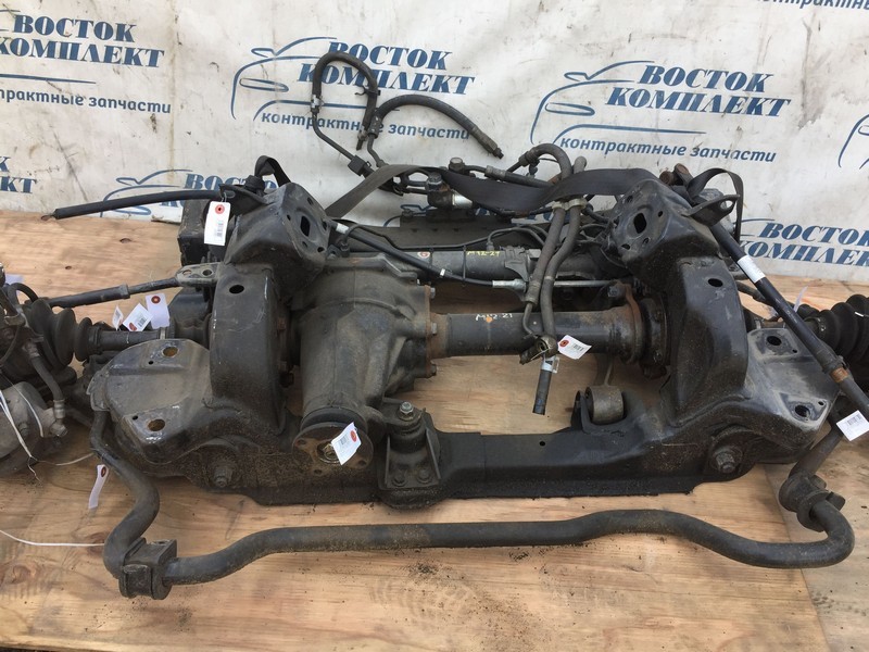 Стабилизатор поперечной устойчивости Toyota Grand Hiace VCH28K 5VZ-FE перед