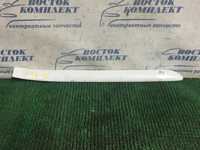 Молдинг на дверь Mazda Premacy CP8W FP-DE зад лев