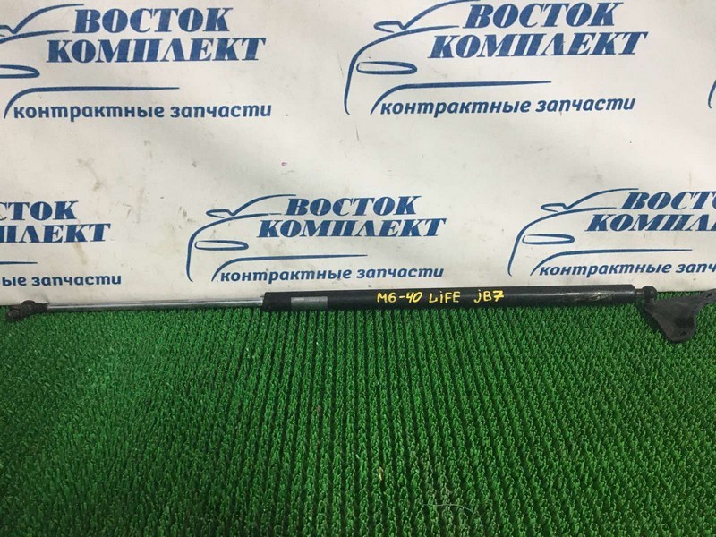 Амортизатор багажника Honda Life JB7 P07A