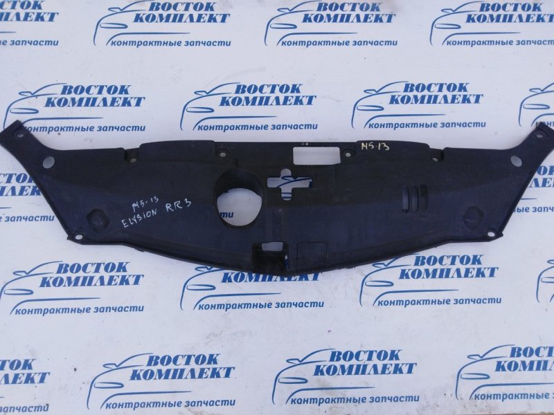 Накладка на рамку радиатора Honda Elysion RR3 J30A