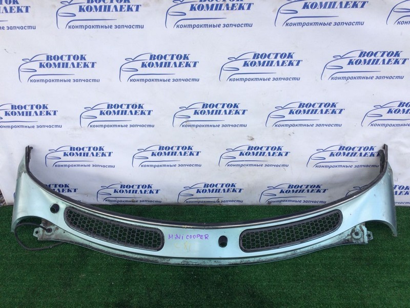 Решетка под лобовое стекло Mini Coupe R50 W10B16A