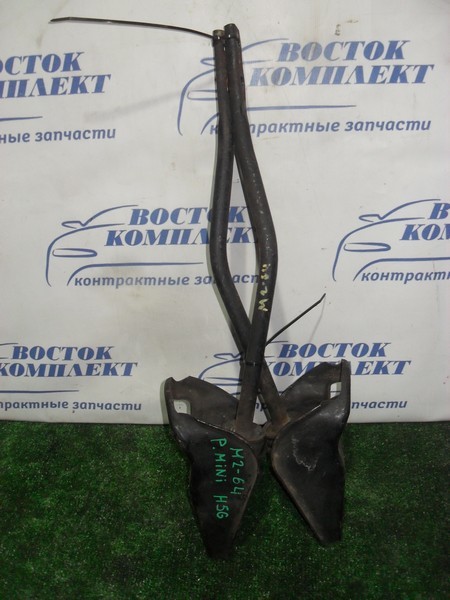 Тяга реактивная передняя Mitsubishi Pajero Mini H56W 4A30 прав