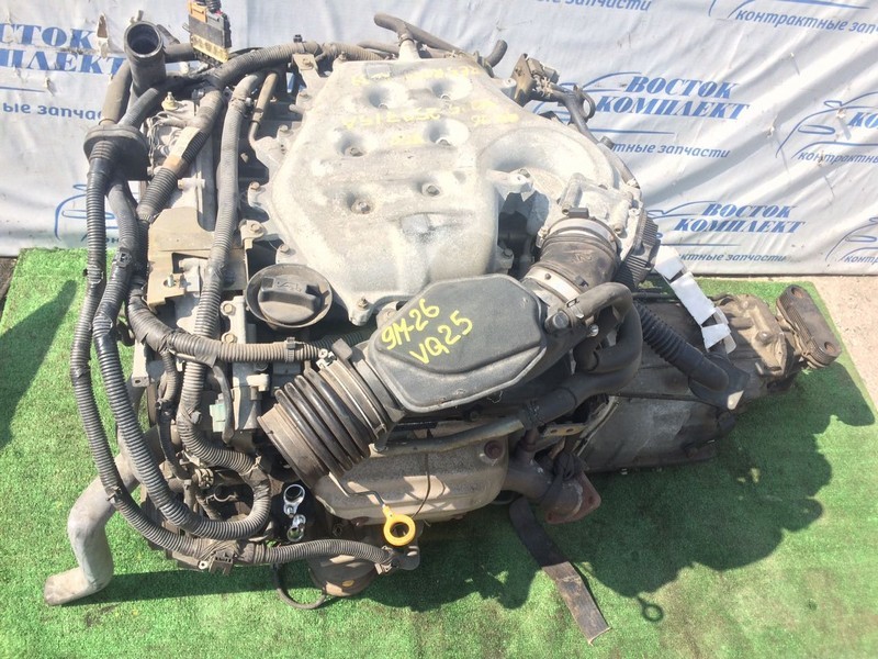 Двигатель Nissan Fuga Y50 VQ25DE