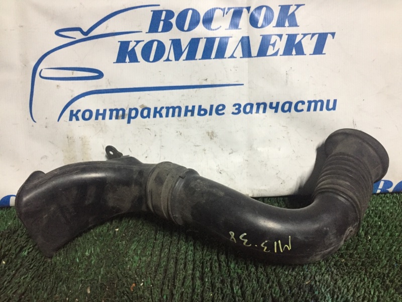 Воздухозаборник Honda Stepwgn RF3 K20A