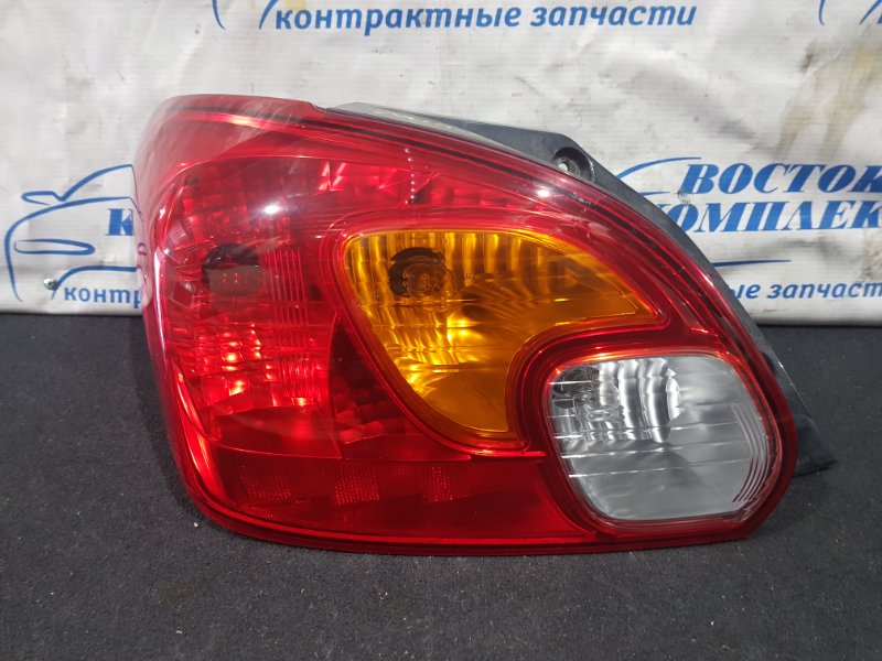 Фонарь стоп-сигнала Mitsubishi Mirage A05A 3A90 лев