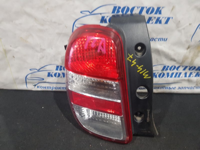 Фонарь стоп-сигнала Nissan March K13 HR12DE лев