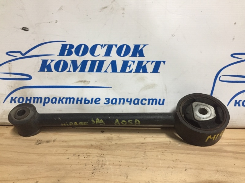 Подушка двигателя Mitsubishi Mirage A05A 3A90 зад