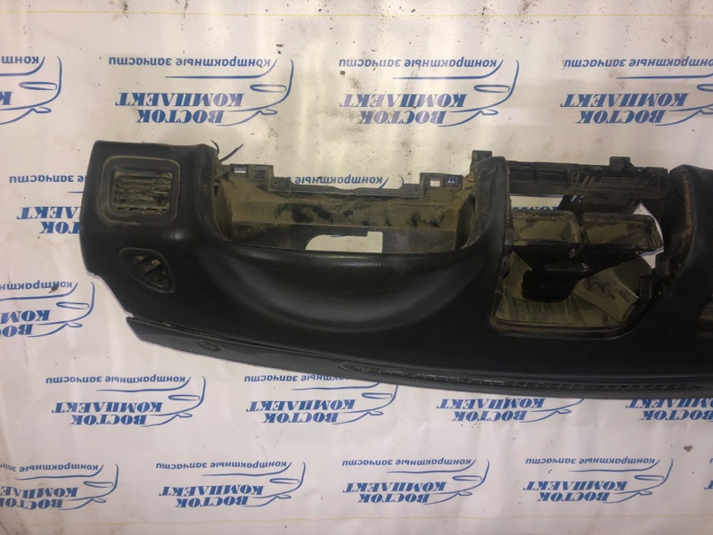 Панель передняя в салон Subaru Forester SF5 EJ20