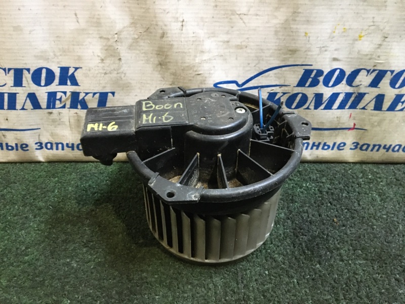 Вентилятор печки Daihatsu Boon M300S 1KR-FE