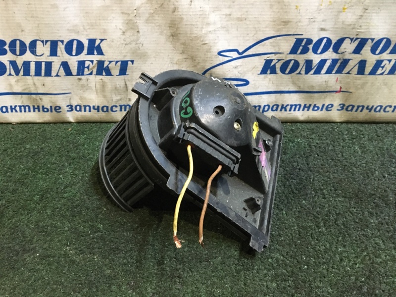 Вентилятор печки Volkswagen Golf IV