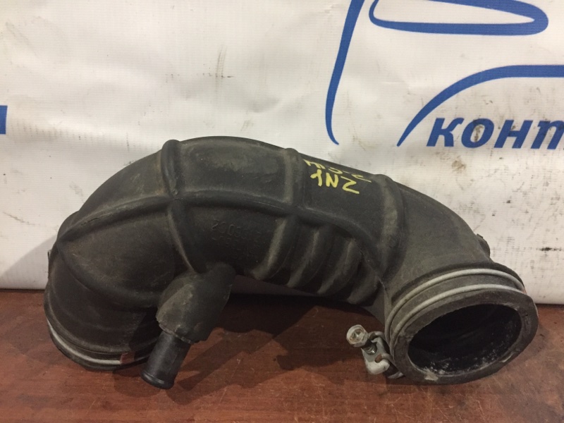 Патрубок воздушного фильтра Toyota Raum 2004 NCZ20 1NZ-FE