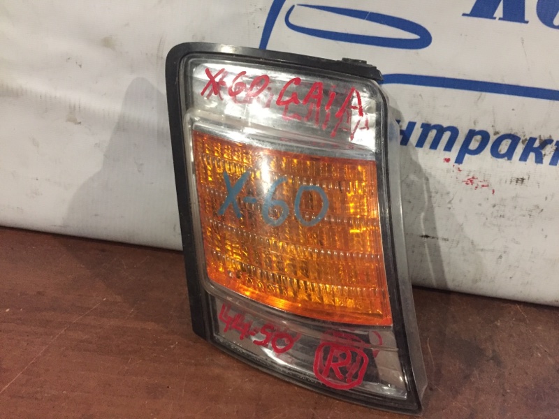 Габарит Toyota Gaia SXM10G 3S-FE прав