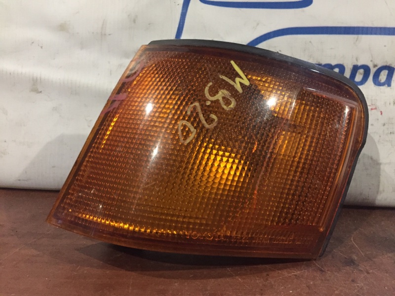 Габарит Toyota Corolla II EL51 4E-FE лев
