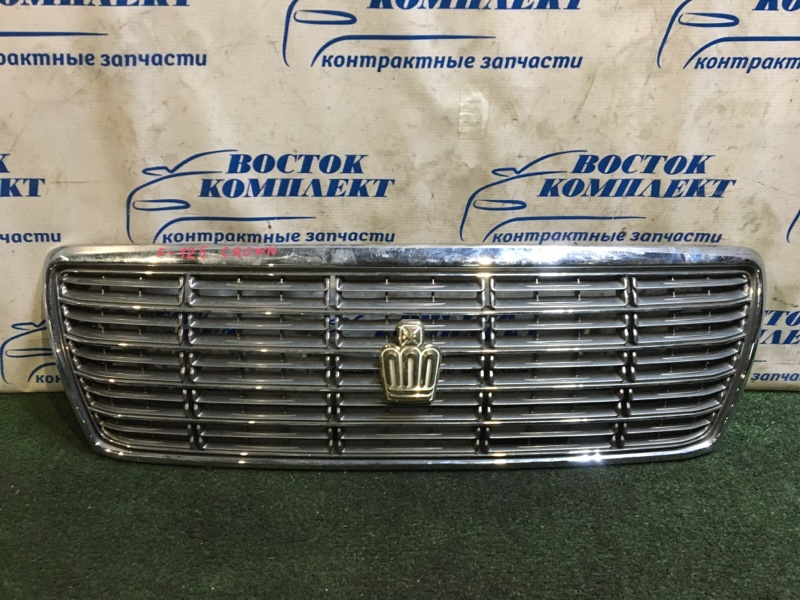 Решетка радиатора Toyota Crown JZS175