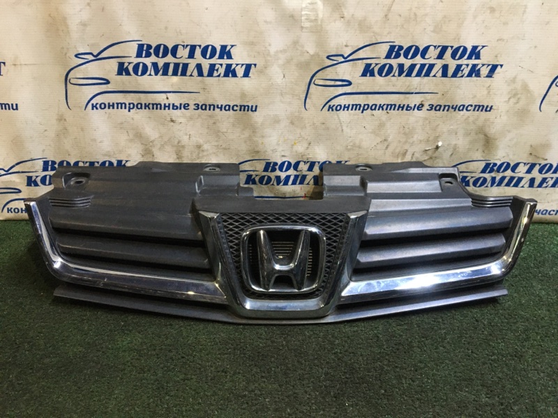 Решетка радиатора Honda Zest