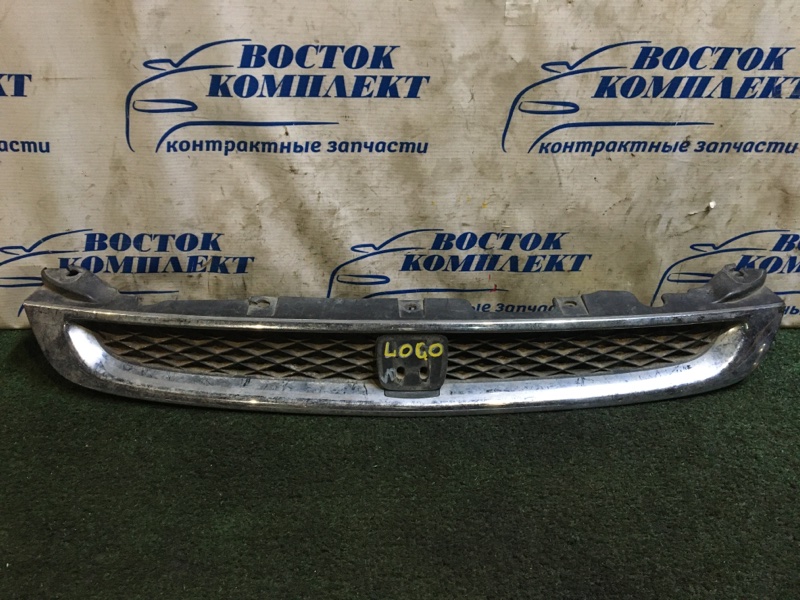 Решетка радиатора Honda Logo