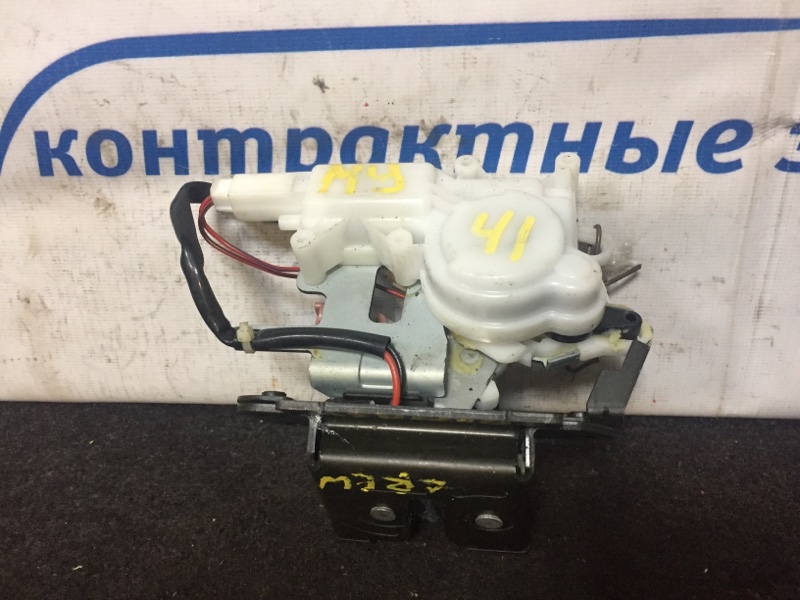 Замок багажника Mazda Premacy CREW LF-DE