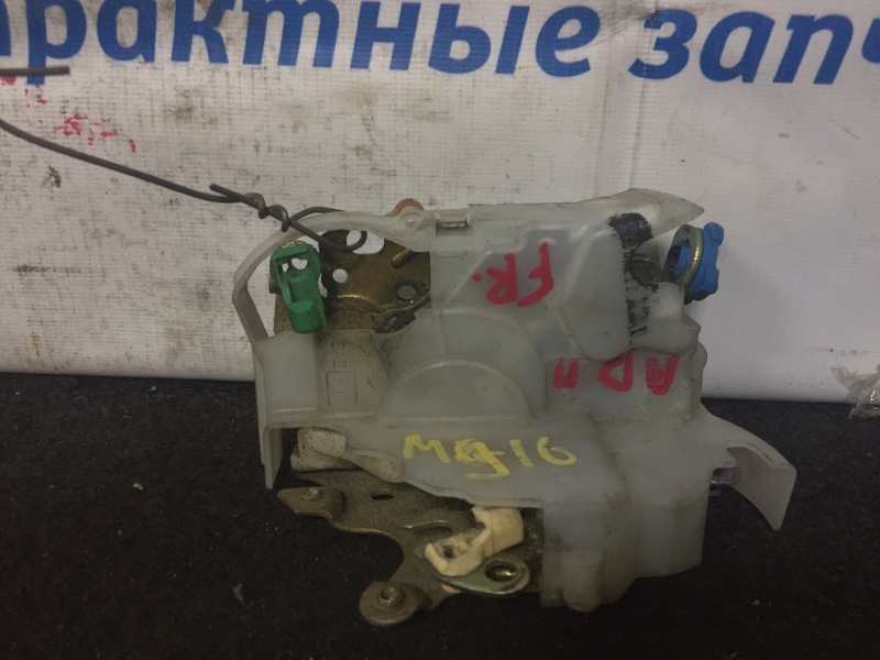 Замок дверной Nissan AD VHNY11 QG18DE перед прав