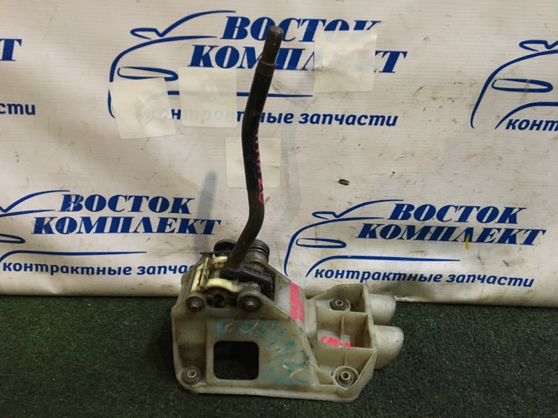 Рычаг переключения КПП Toyota Carina ST215