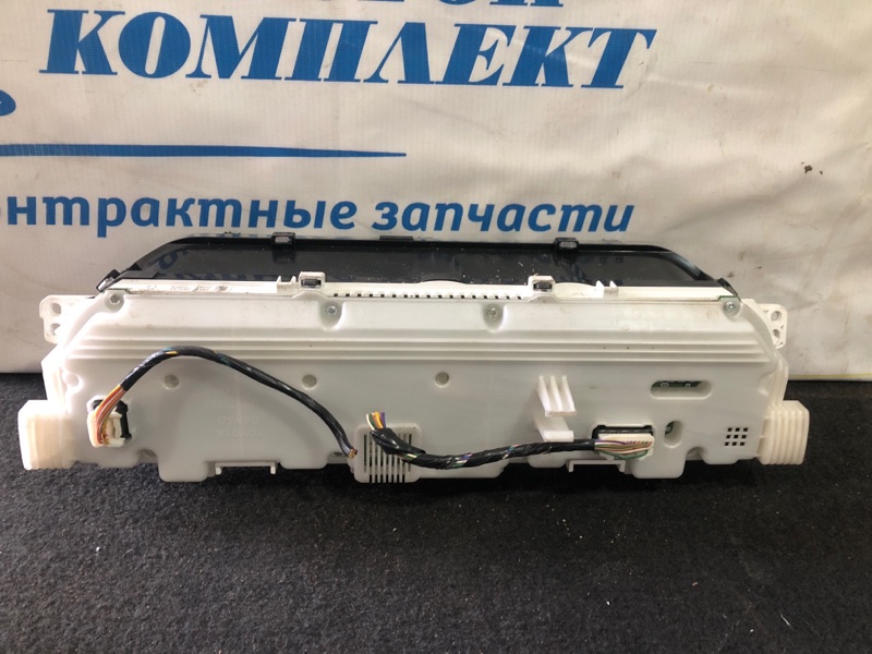 Комбинация приборов Toyota Corolla Rumion ZRE154N 2ZR-FE