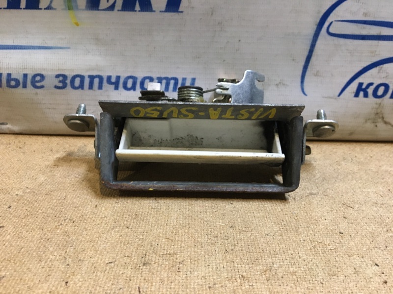 Ручка багажника Toyota Vista Ardeo SV50 3S-FSE