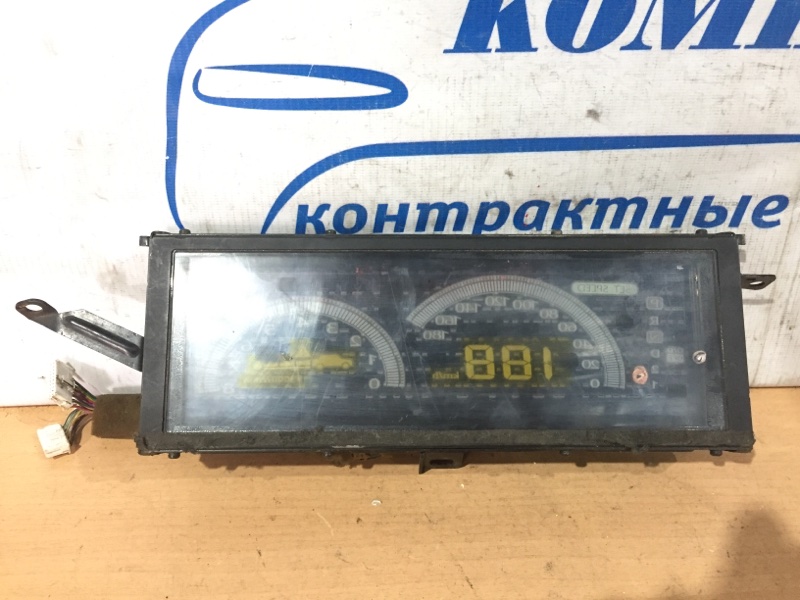 Комбинация приборов Nissan Cedric