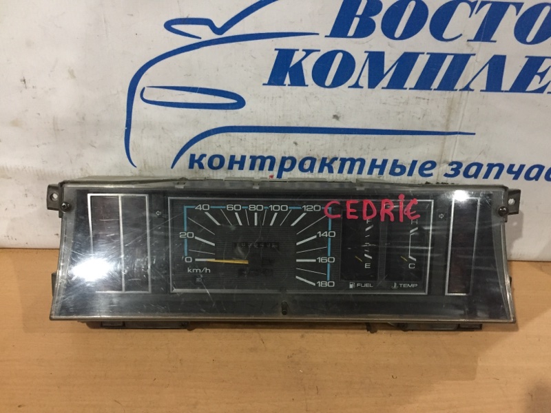 Комбинация приборов Nissan Cedric