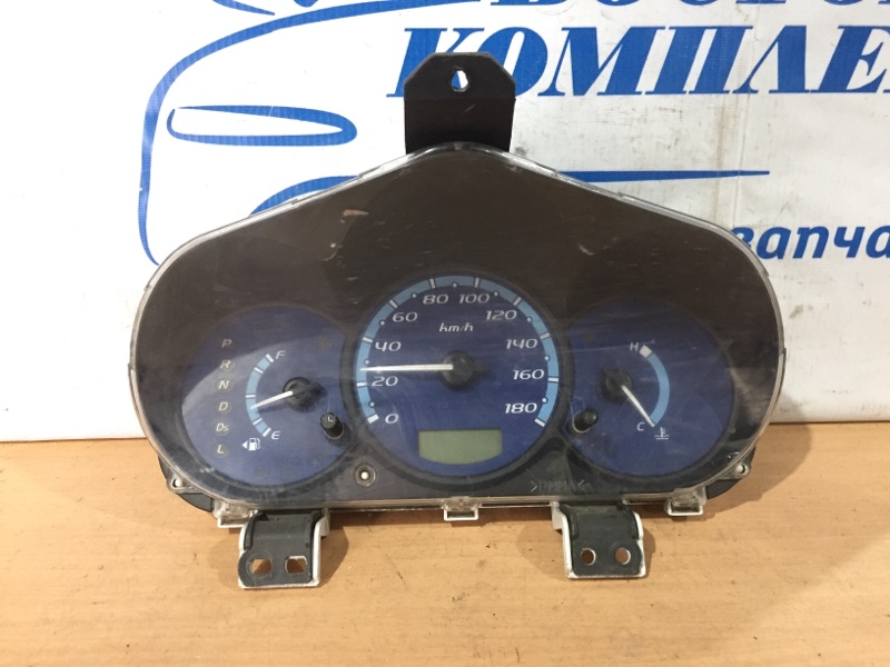 Комбинация приборов Mitsubishi Colt