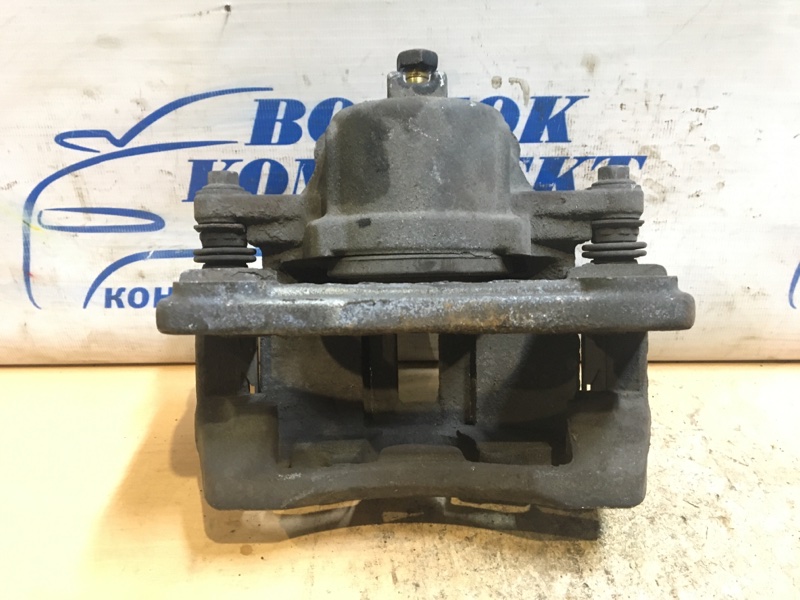 Суппорт передний левый PT Cruiser 2005 EDZ Суппорт передний левый PT Cruiser 2005 EDZ