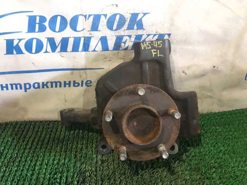 Ступица Nissan Elgrand E51 VQ35DE перед лев