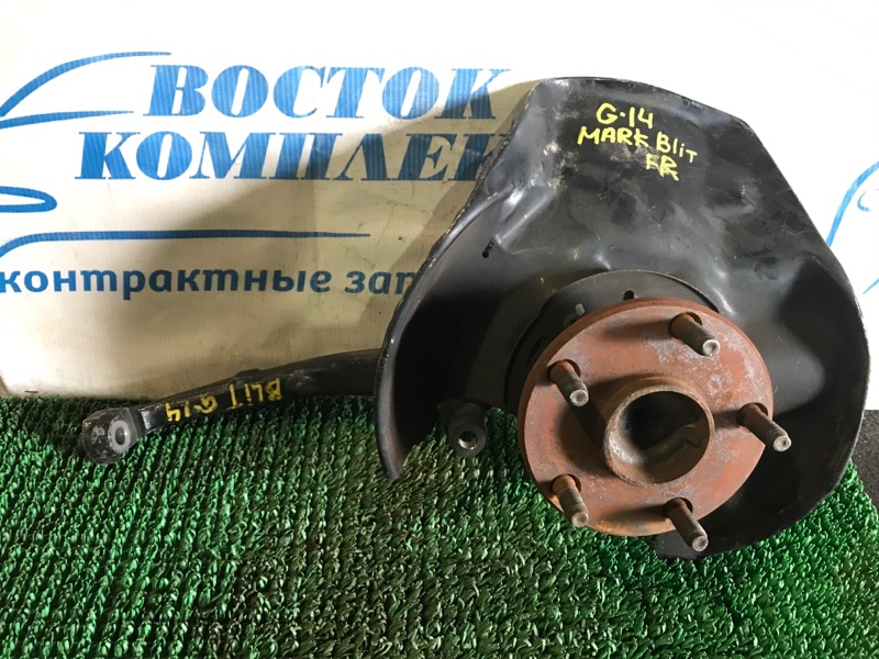 Ступица Toyota Mark II Blit JZX110W 1JZ-GE перед прав