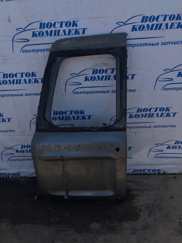 Дверь задняя багажника Nissan Patrol U61V
