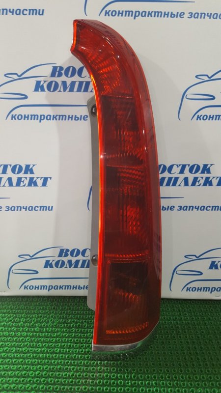 Фонарь стоп-сигнала Honda Stream RN1 D17A прав
