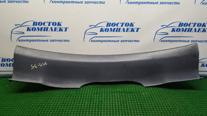 Накладка багажника Toyota Raum EXZ15 5E-FE