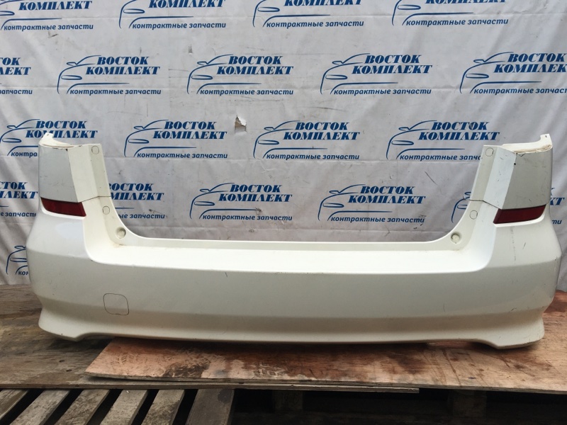 Бампер Honda Elysion RR1 K24A зад