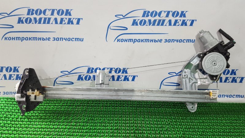 Стеклоподъемник Honda Stepwgn 2011 RK5 R20A перед прав