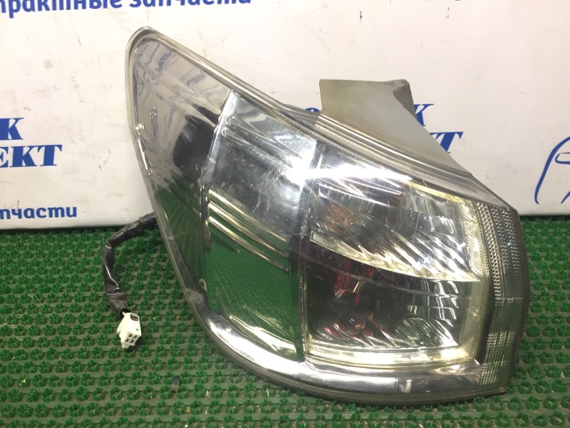 Фонарь стоп-сигнала Toyota Caldina 2006 AZT241W 1AZ-FSE лев