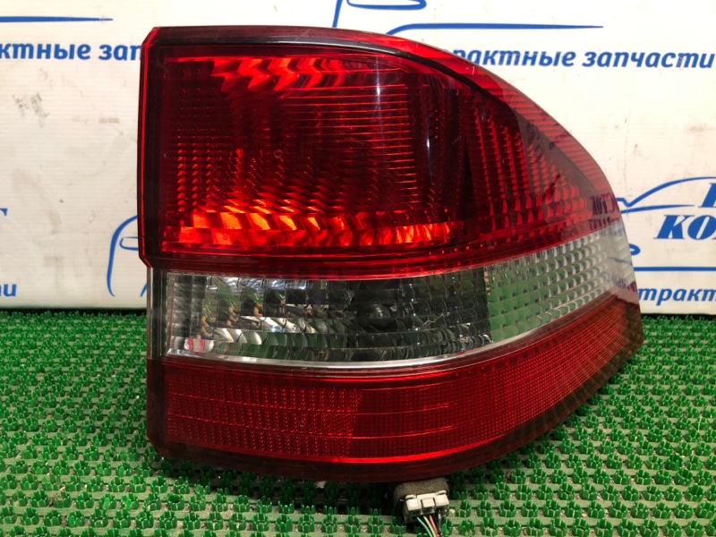 Фонарь стоп-сигнала Honda Accord Wagon CF6 F23A прав
