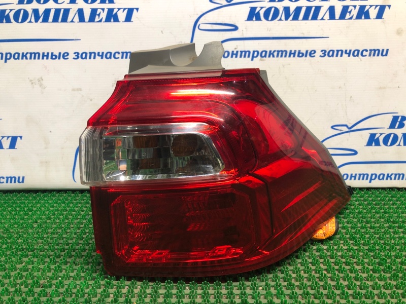 Фонарь стоп-сигнала Honda Stepwgn 2006 RG1 K20A прав