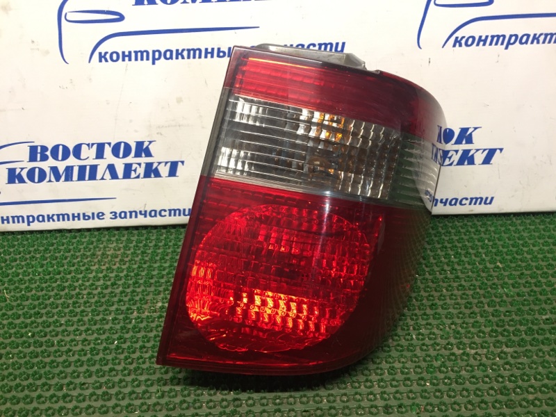 Фонарь стоп-сигнала Toyota Alphard ANH10W 2AZ-FE прав