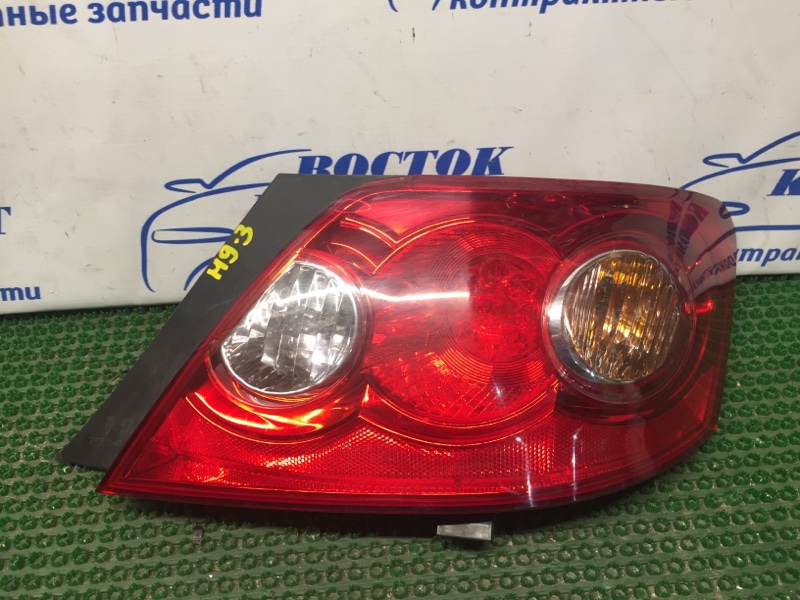 Фонарь стоп-сигнала Toyota Mark X GRX120 4GR-FSE прав