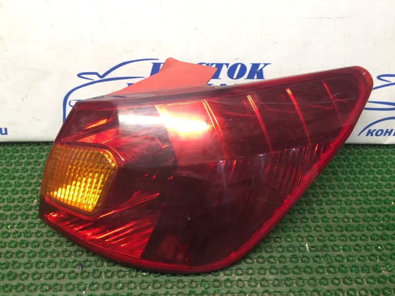 Фонарь стоп-сигнала Toyota Caldina AZT246W 1AZ-FSE прав