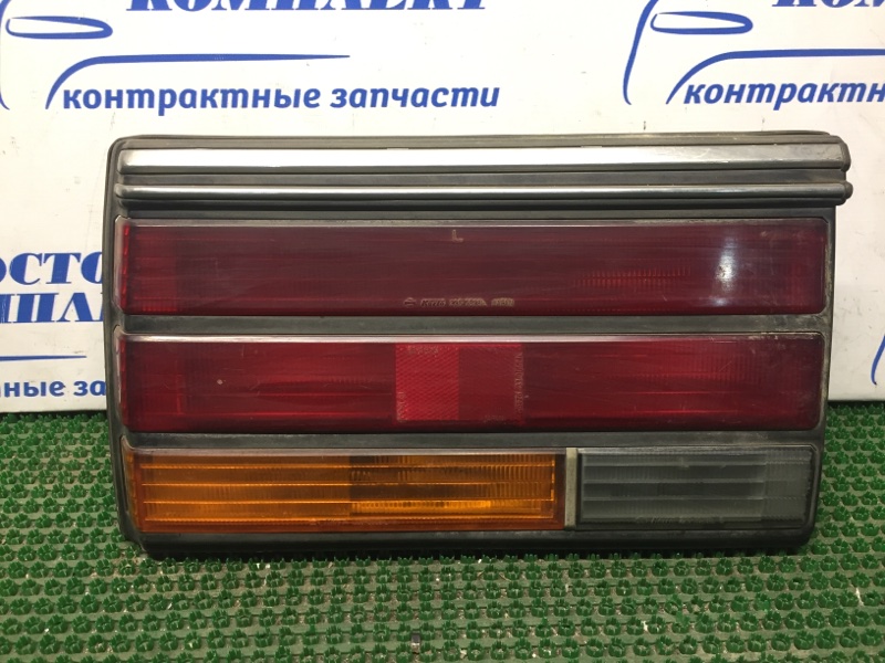 Фонарь стоп-сигнала Nissan Skyline PJR30 Z18S лев