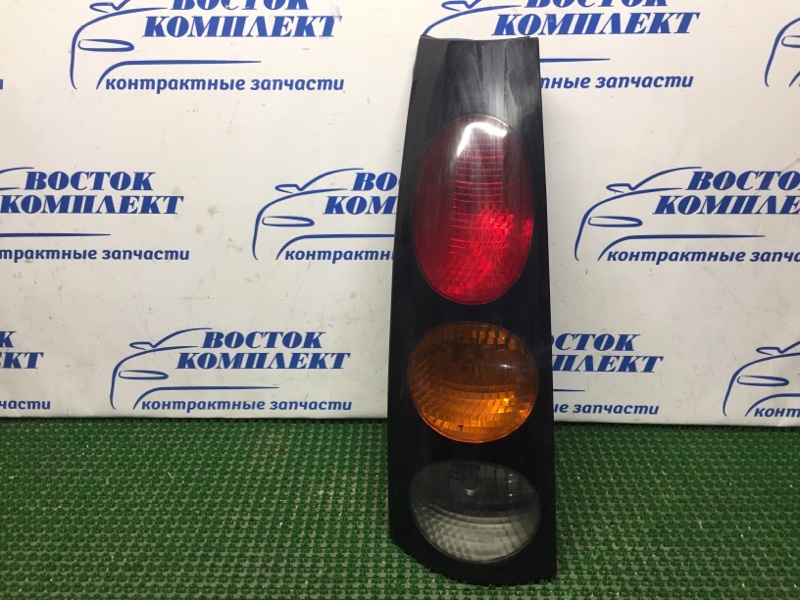 Фонарь стоп-сигнала Toyota Raum EXZ10 4E-FE лев