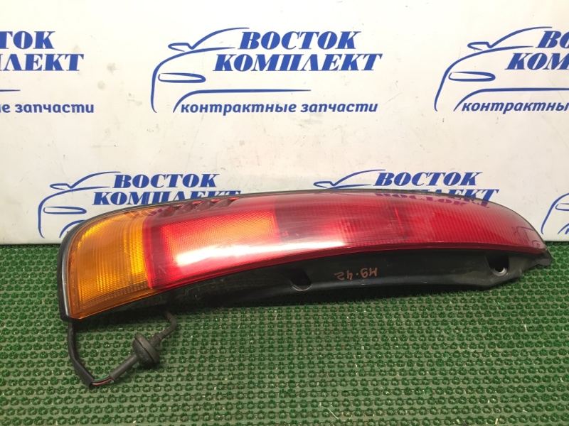 Фонарь стоп-сигнала Toyota Cami J100E HCEJ лев