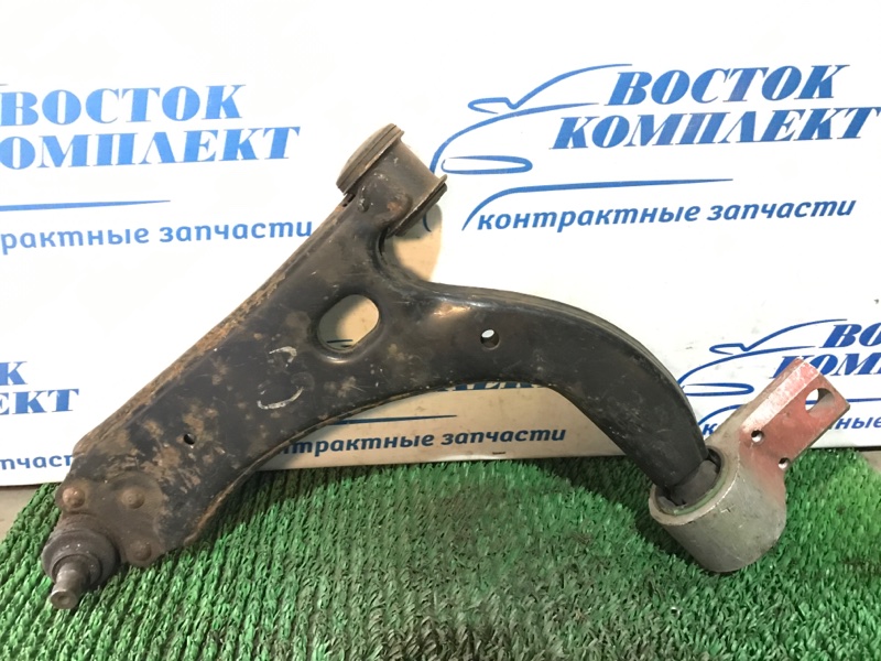 Рычаг подвески Mazda Demio DY5W ZY-VE перед лев