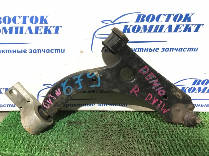 Рычаг подвески Mazda Demio DY3R перед прав